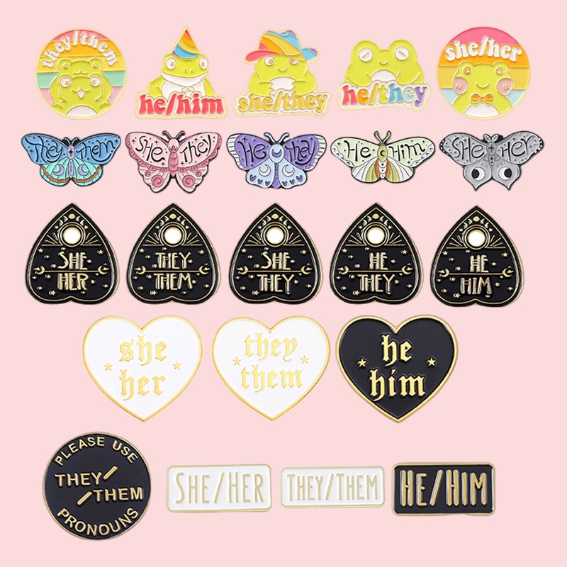 Butterfly Bros Pin Desain Kupu-Kupu Katak Tulisan He She They Untuk Aksesoris Pakaian