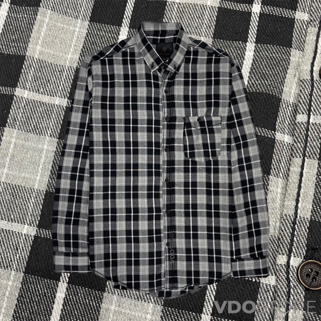 KEMEJA FLANEL PRIA 14B CASUAL KOALA - M L XL - KEMEJA LENGAN PANJANG VDOSTORE DEWASA BAJU FLANNEL TANGAN PANJANG HITAM NAVY ABU MOTIF KEMEJA COWOK MURAH DEWASA SANTAI TEBAL KUALITAS IMPORT BAJU CATUR PANEL FANEL