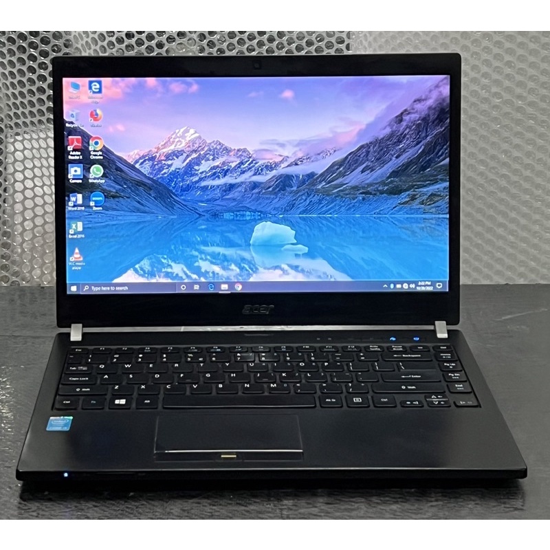 Laptop Acer TravelMate P645s Core i5-5200U SSD Layar 14inch Second