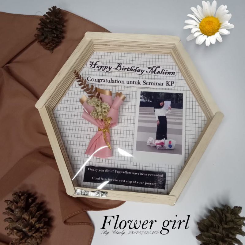 

TERMURAH!! HEXA FRAME BOUQUET FLOWERS