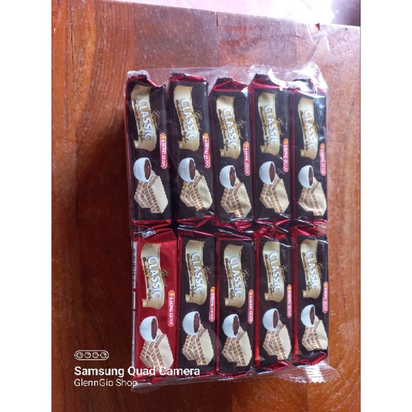 Wafer Khong Guan Classic renceng isi 10 pcs