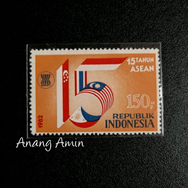 

LOT.F69 PRANGKO INDONESIA I-276 1V 15TH ASEAN 1982 SINGLE SET