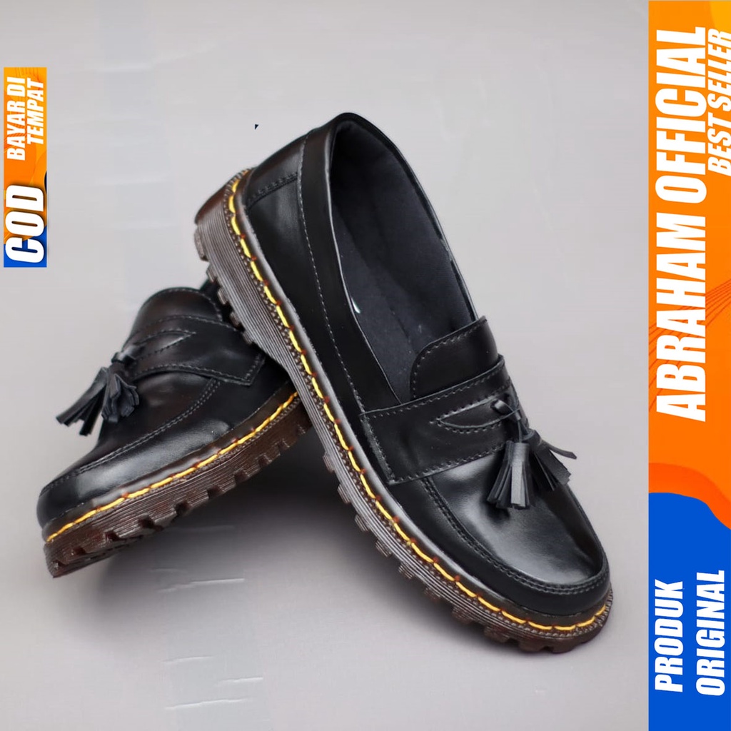 Sepatu Loafers Wanita Docmart Hitam Abraham Melis