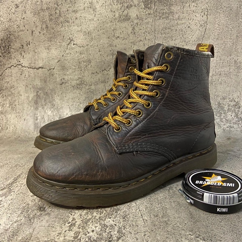 dr martens 1460 crazy horse