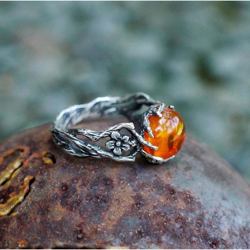 Cincin Wanita Hias Batu Amber Beeswax Warna Oranye Untuk Pesta Ulang Tahun