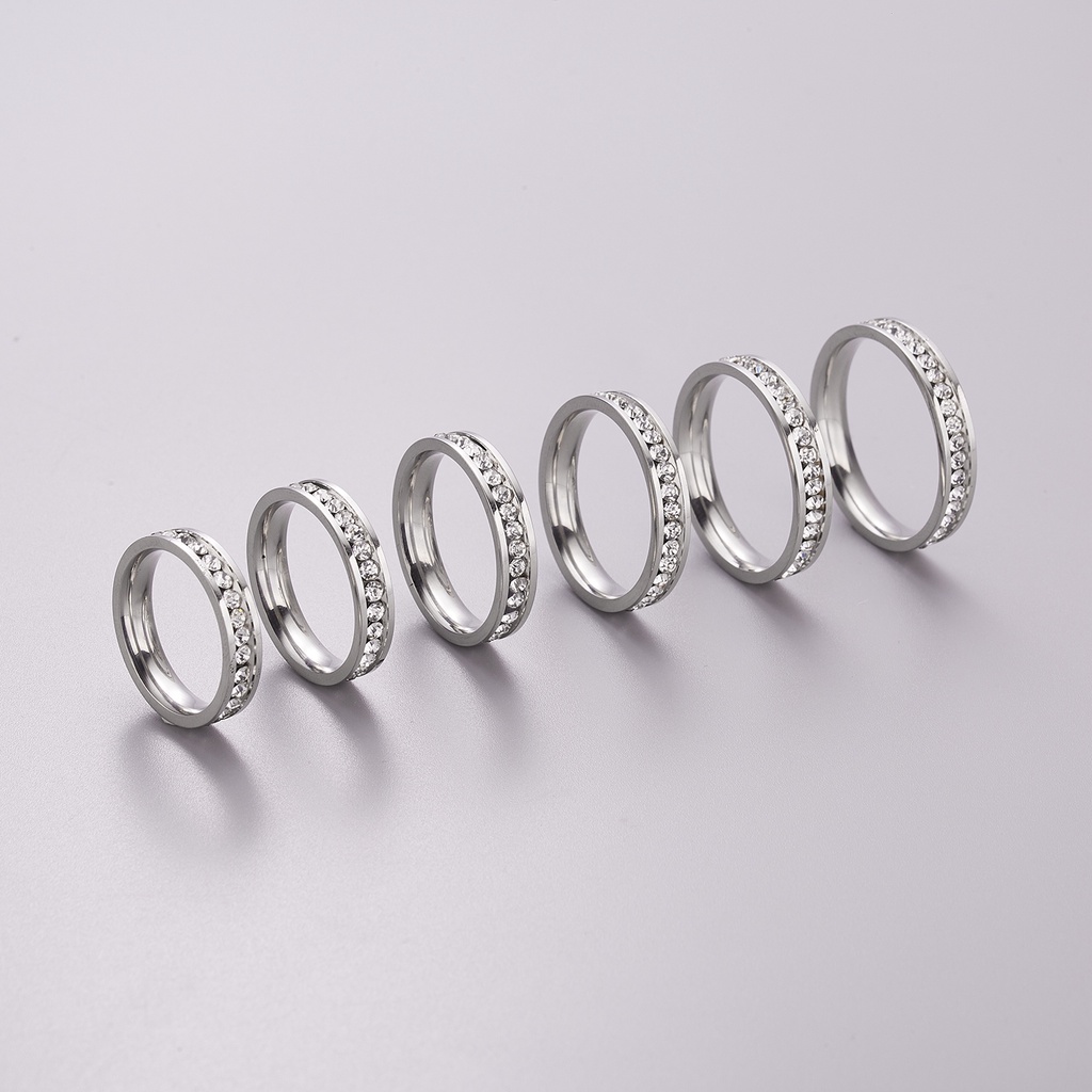 Cincin Berlian Bahan stainless steel Warna silver Untuk Wanita