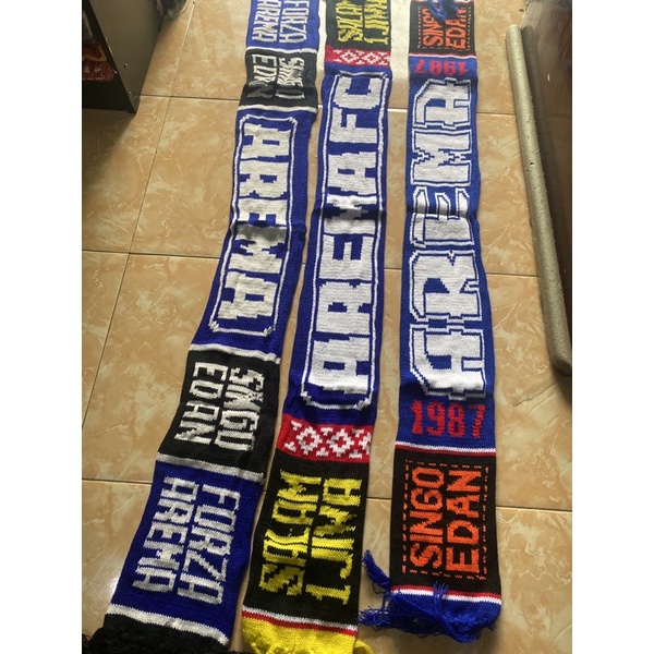 SYAL RAJUT AREMA FC / SCRAFT AREMANIA