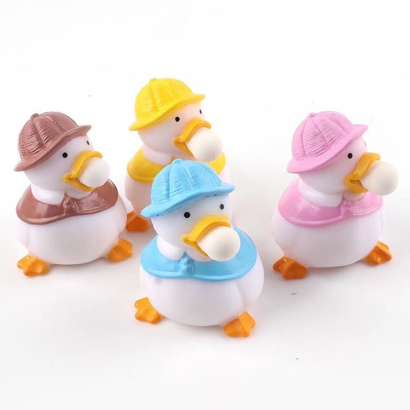 Mainan Spit Bubble Pop It Squishy Karakter Karet Silikon / Mainan Duck / Mainan Bebek / Mainan Karak