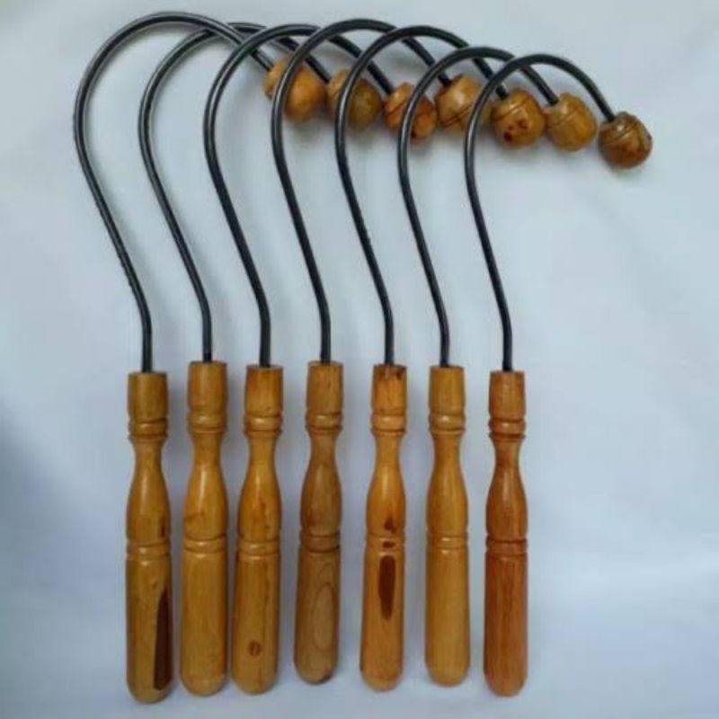 Alat pijat tradisonal untuk punggung / Alat pijat punggung kayu /alat pijat punggung kuat awet/ Gant