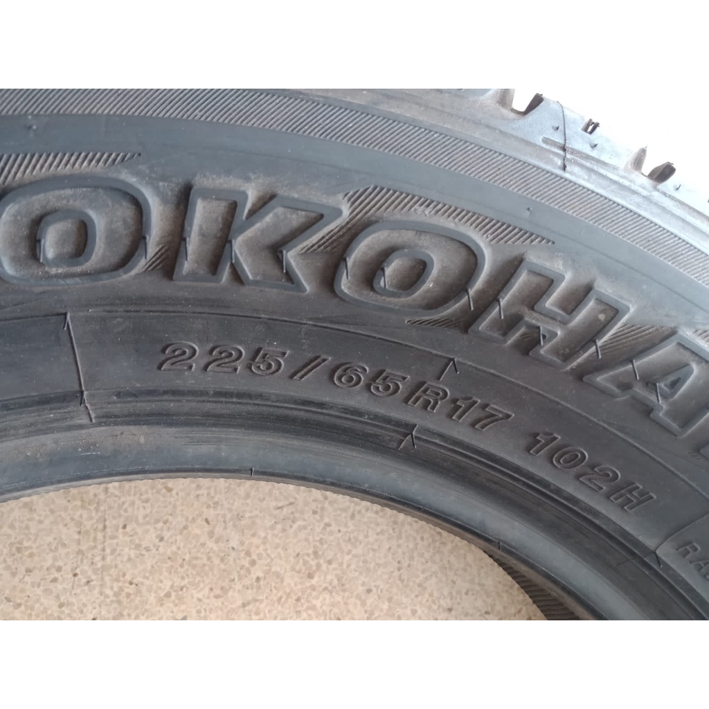 YOKOHAMA GEOLANDAR G051 225 65 17 TH 2011
