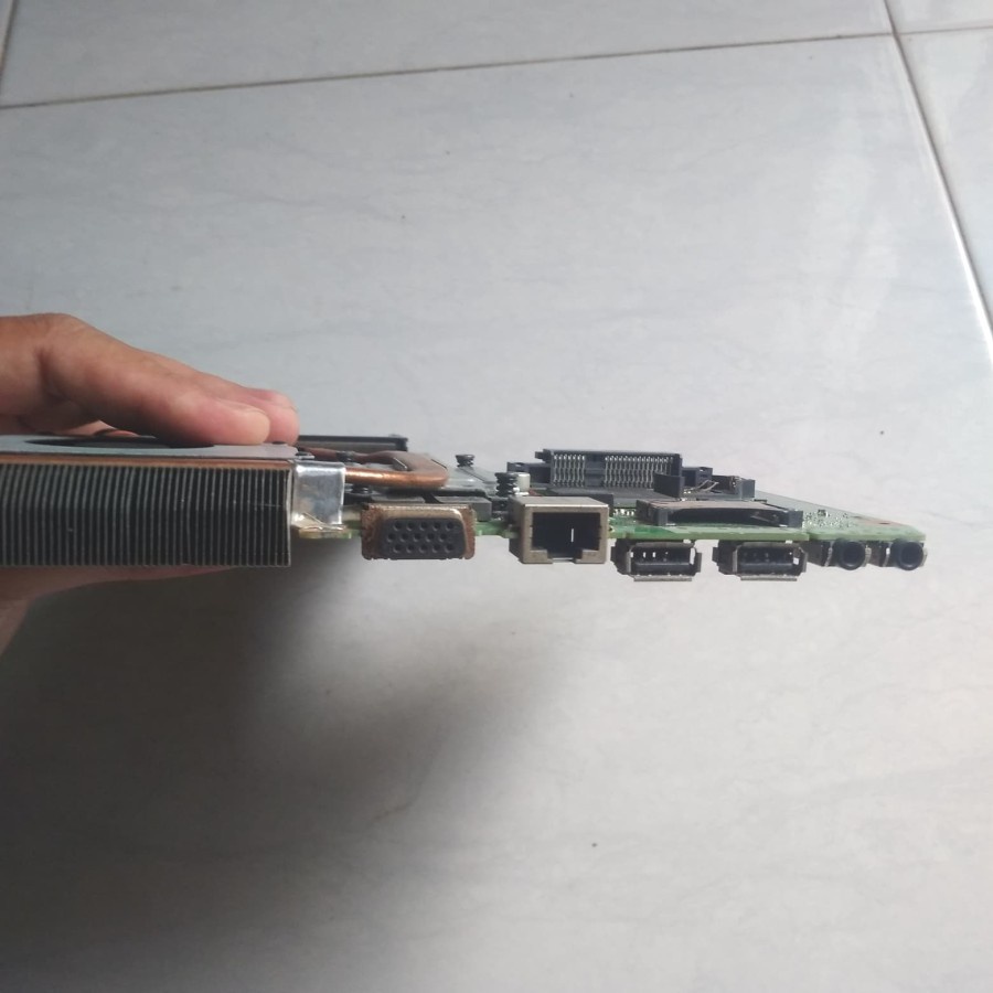 Motherboard Laptop Toshiba C600 Core2 Duo + Prosesor Fan