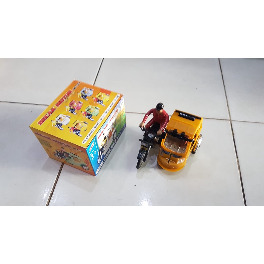 Mainan Miniatur Becak Motor untuk Anak
