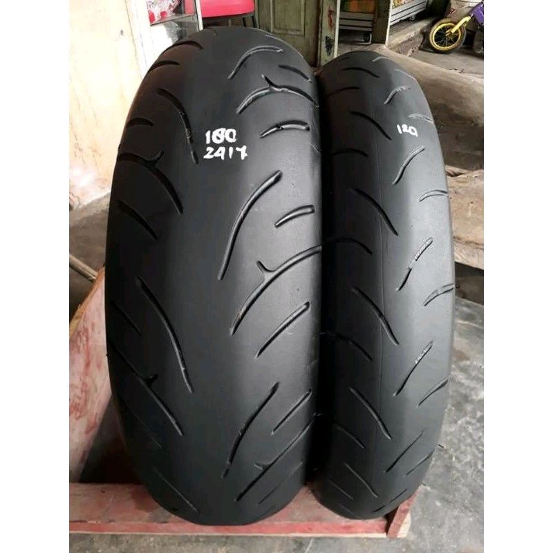 ban motor moge battlax 023 120 70 17 & 180 55 17 sepasang (bekas)