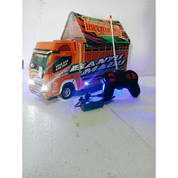 Miniatur truk Oleng remot rc mobil Oleng rc off-road rc sprots drone  Mainan anak terlaris Miniatur 