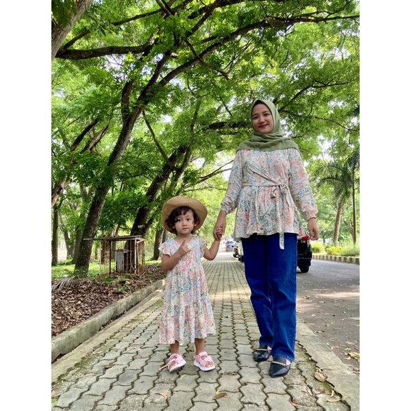 [NAYANG] Baju Couple Ibu dan Anak Perempuan Vintage Couple