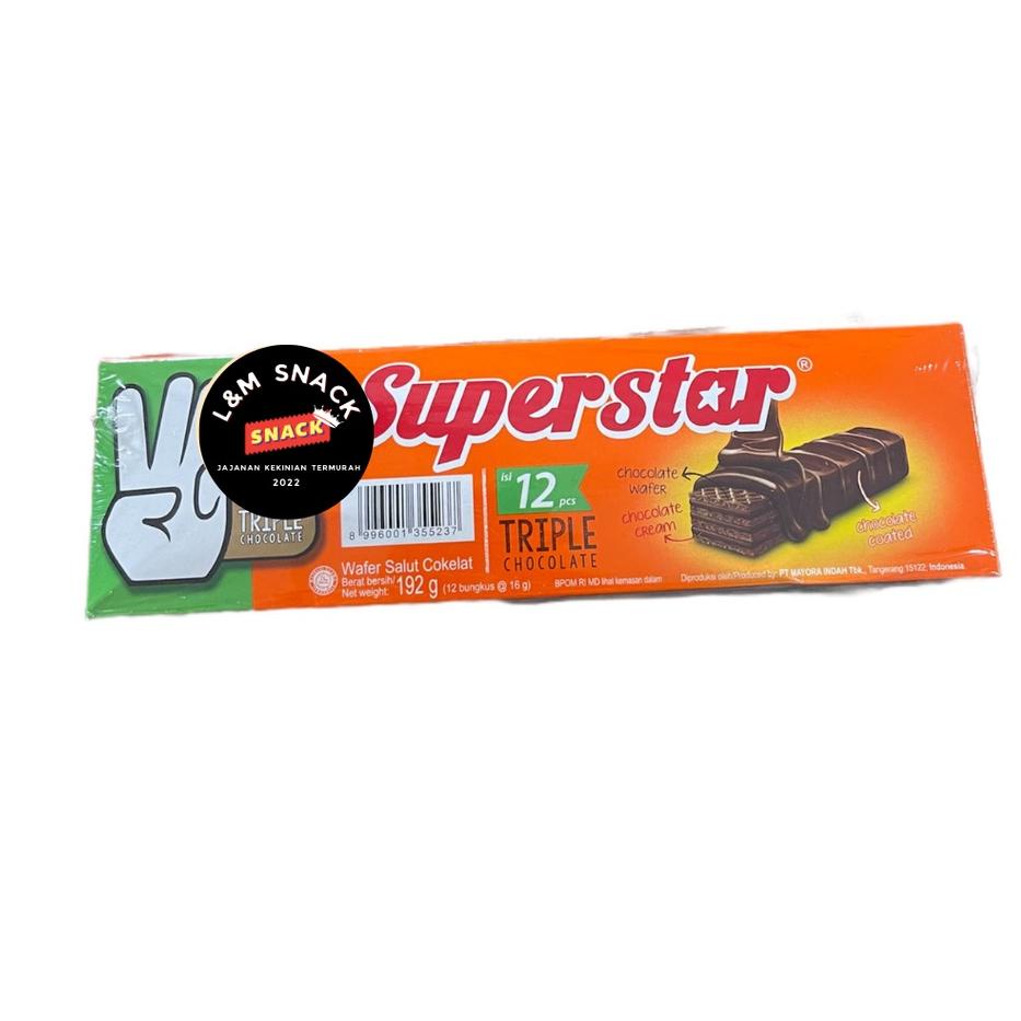 

Sedia--Superstar Triple Chocolate Roma Wafer Cokelat 1 Pack 12 pcs @18gr