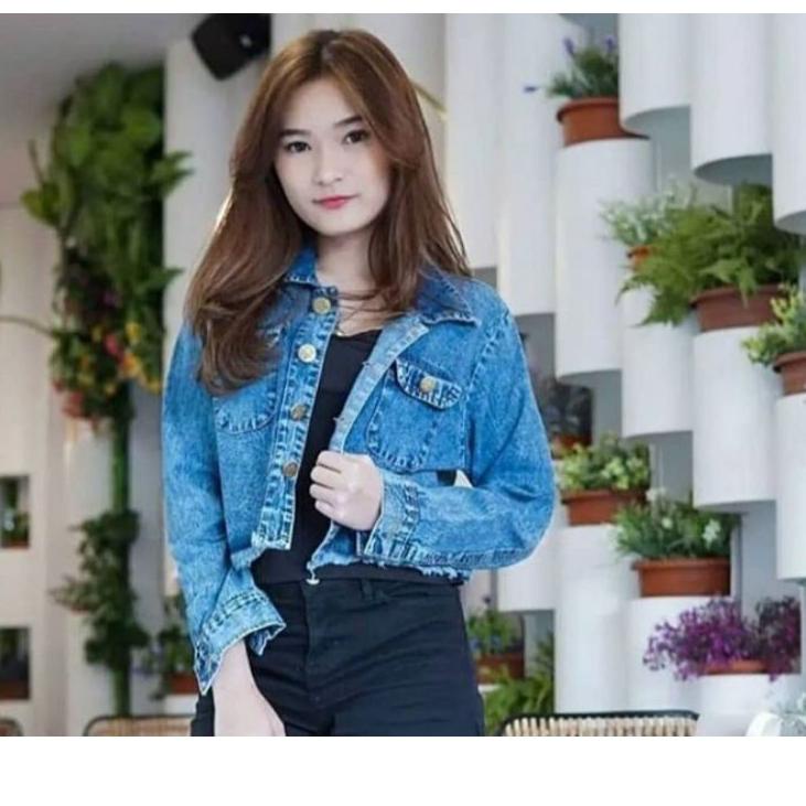 Murah Meriah JAKET JEANS JUMBO WANITA/JAKET CROP RAWIS JUMBO JAKET JEANS CROP JAKET WANITA RAWIS CEW
