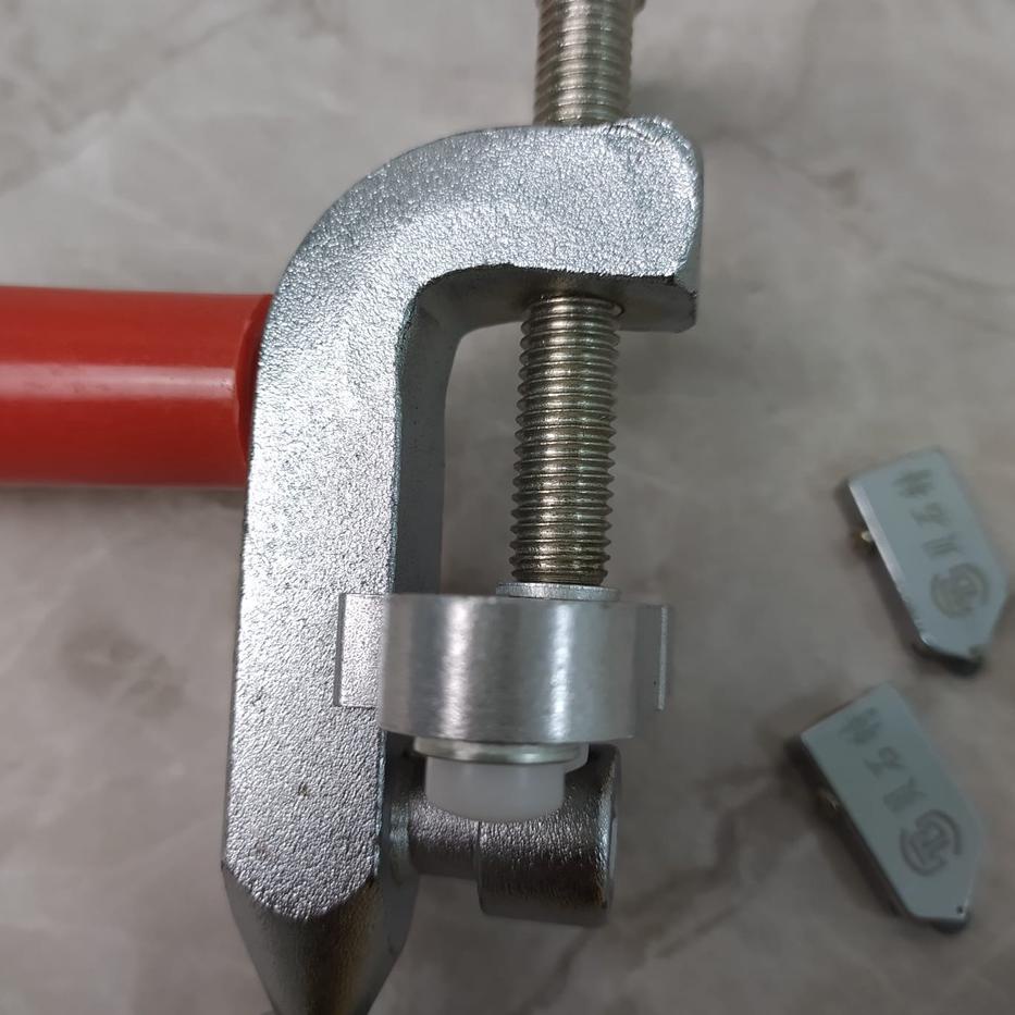 Top banget--Glass Cutter / Cutter Pemotong Kaca dan Keramik Manual Original / Alat Pertukangan Poton