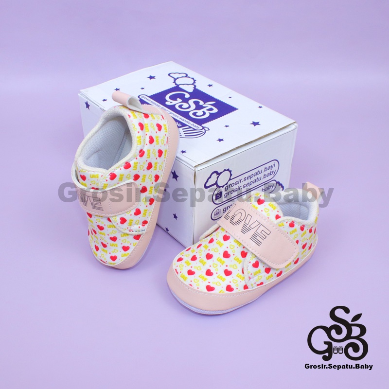 Prewalker - Sepatu Bayi - Baby Shoes | 2-12 bulan | motif LOVE Pink ringan &amp; fleksibel