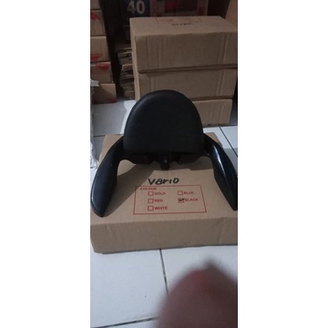 Behel breket belakang sandaran motor vario125/150 led