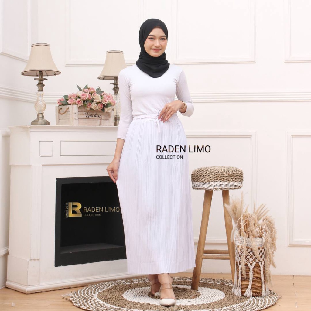 Rok plisket Basic bahan Moumbloe import premium radenlimo