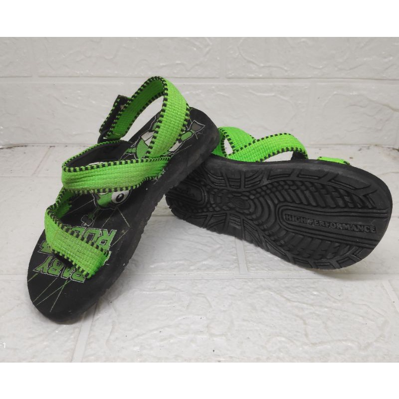 SANDAL JEPIT GUNUNG CARVIL PORTON size 28-29