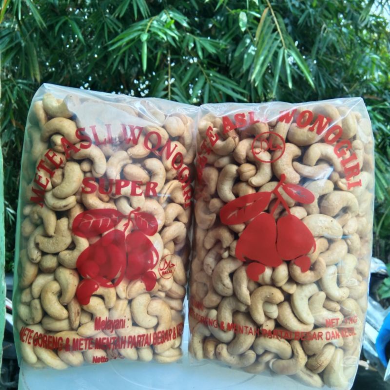 

KACANG METE GORENG 1KG FRESH MURAH KUALITAS SUPER