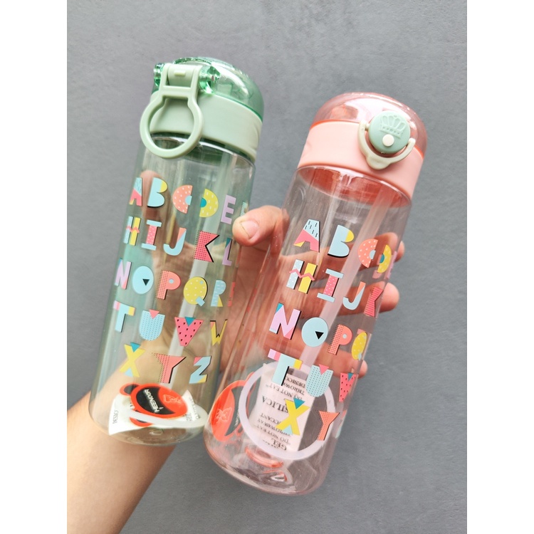 Botol Minum NEW Bening Karakter Huruf A - Z Model Gantungan 550ml 980