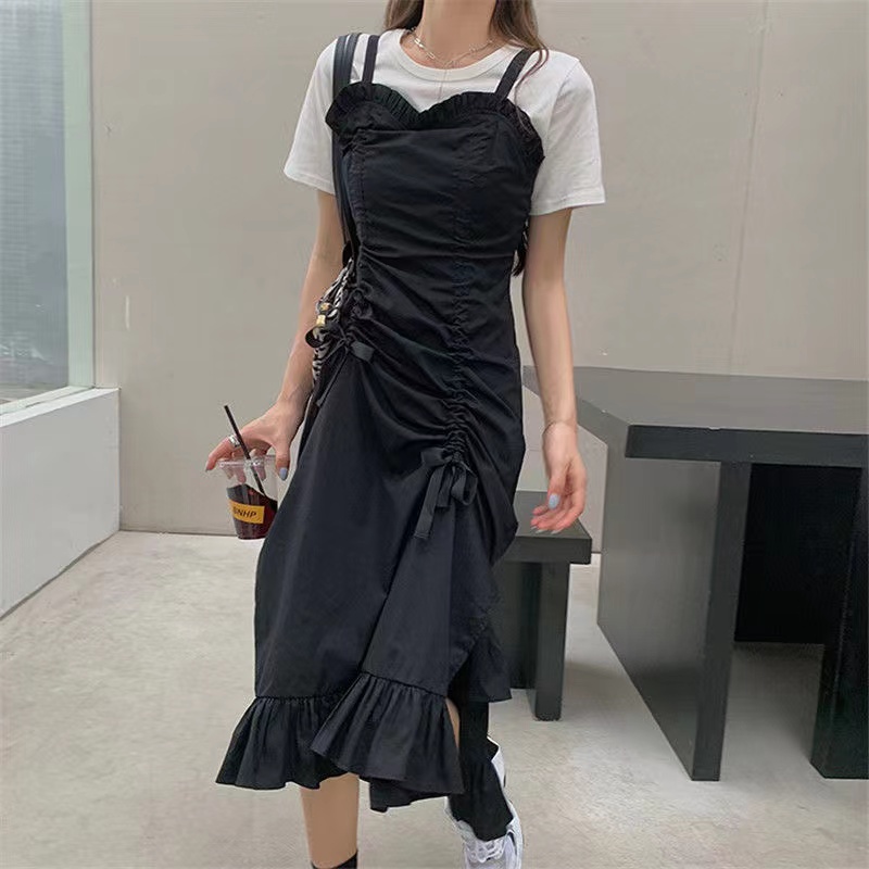 Nico##Wanita Gaun Hitam dan Putih Baru Bermutu Tinggi Slim Fit Kerut Serut Rok Temperamen/midi dress korea