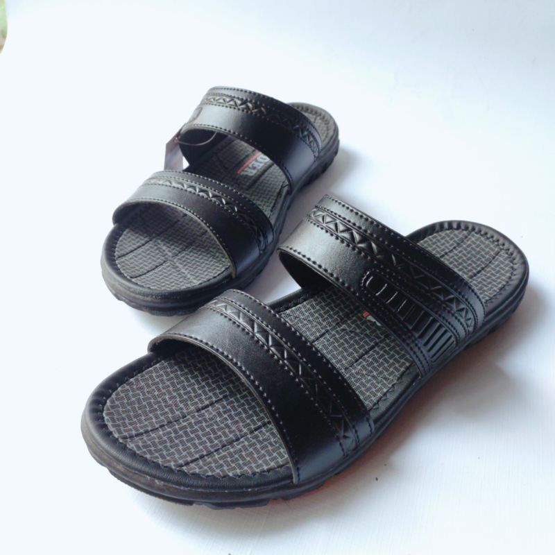 Sandal Pria Model Slip-On  Kuat Empuk Lentur (Roy 03)