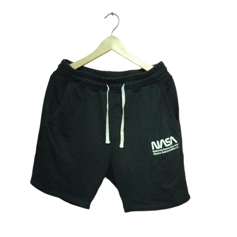 CELANA PENDEK NASA H&M ORIGINAL 100%