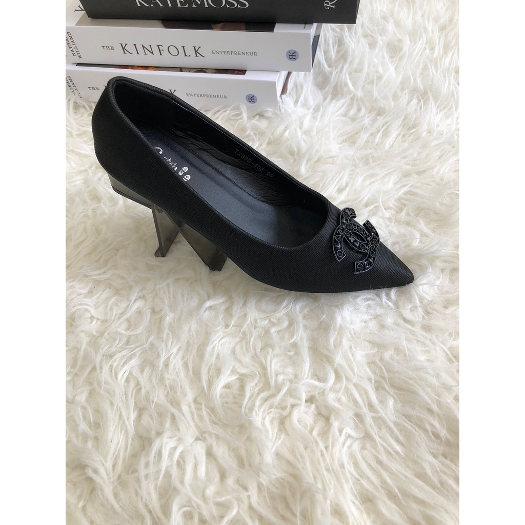 2Step-TX899-40B Sepatu heels wanita 4cm bahan kain bergaris size 36-40