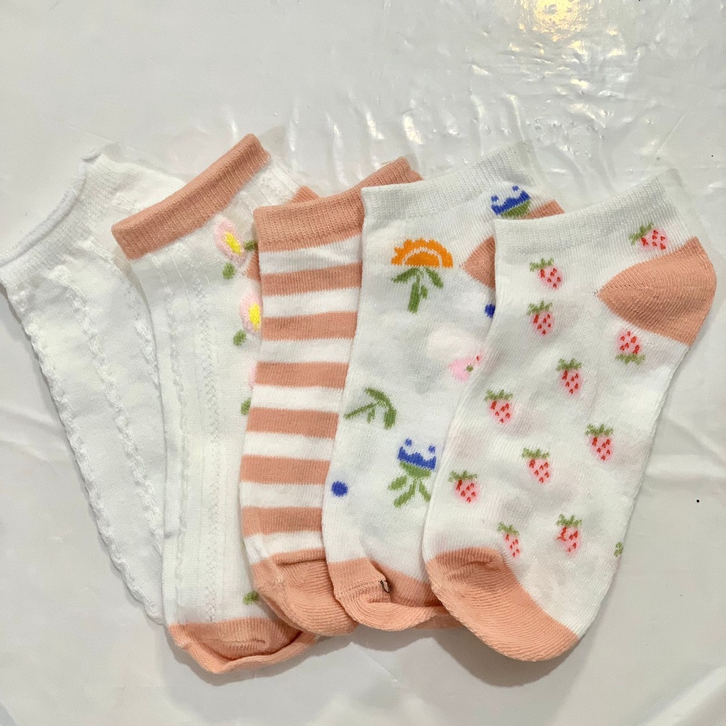 ⭐️ Jendela Kosmetik ⭐️ Kaos Kaki Lucu / Kaos Kaki Wanita Korean Style / Kaos Kaki Model Baru Fashion Style / Kaos Kaki Unik / Kaos Kaki Keren