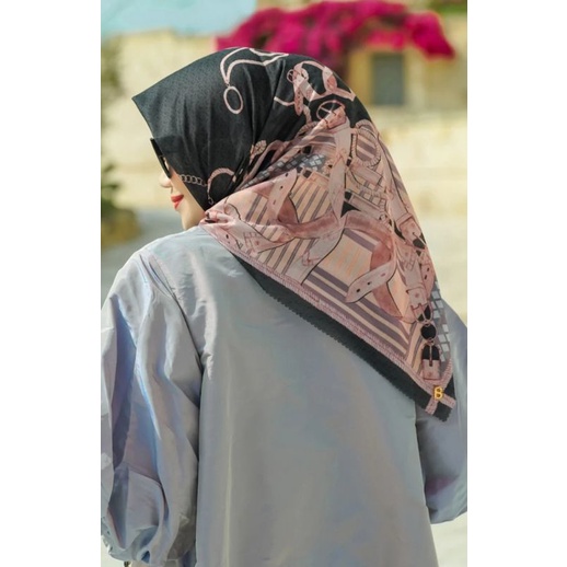 Buttonscarves La Bella Chain 2 Nera (Voal)