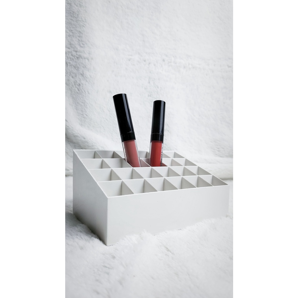Rak Penyimpanan Lipstick 24slots / Rak lipstik