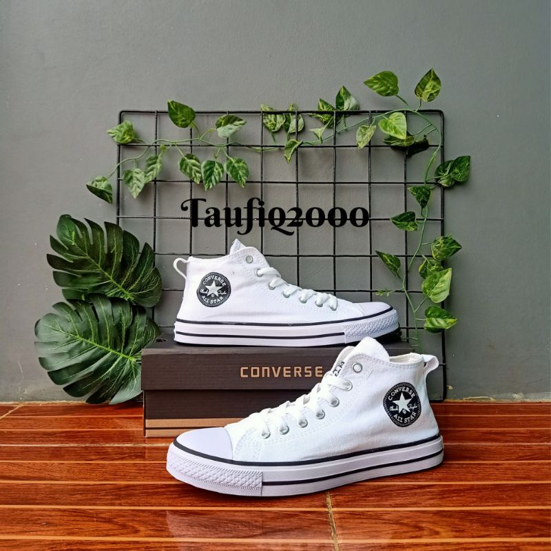 Sepatu Converse All Star Sneakers Combinasi warna Putih