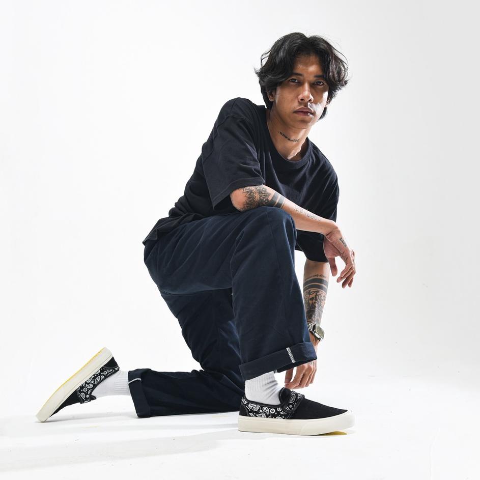 Viral SEPATU TIMEBOMB VULCANIZED | SLIPON VELCRO  V5 | PAISLEY