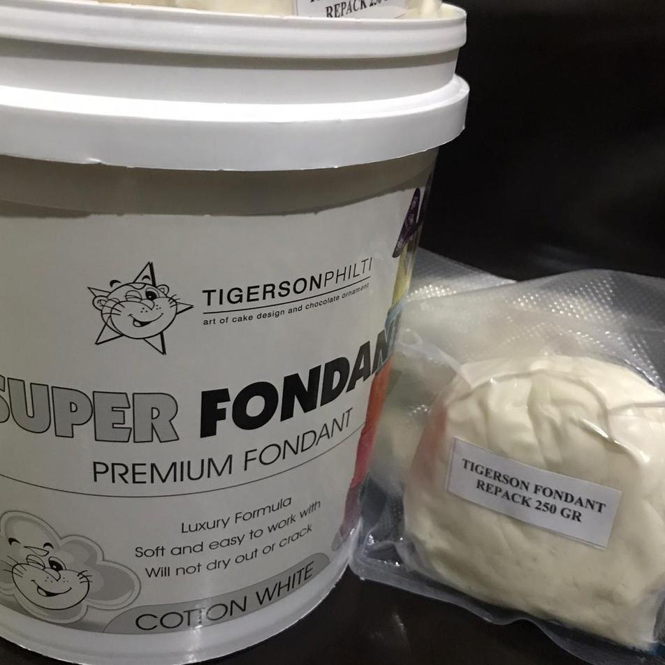 

10.10 Fondant Tigerson - Super Fondant Tigerson White Rep 250gr!! !!!
