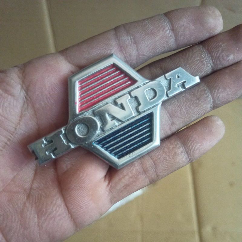 Jual Emblem Sayap C Logo Sayap C Shopee Indonesia