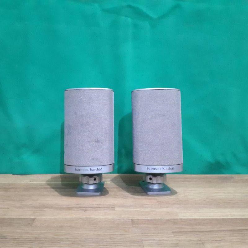 speaker satelit harman kardon original 2pcs (bekas)
