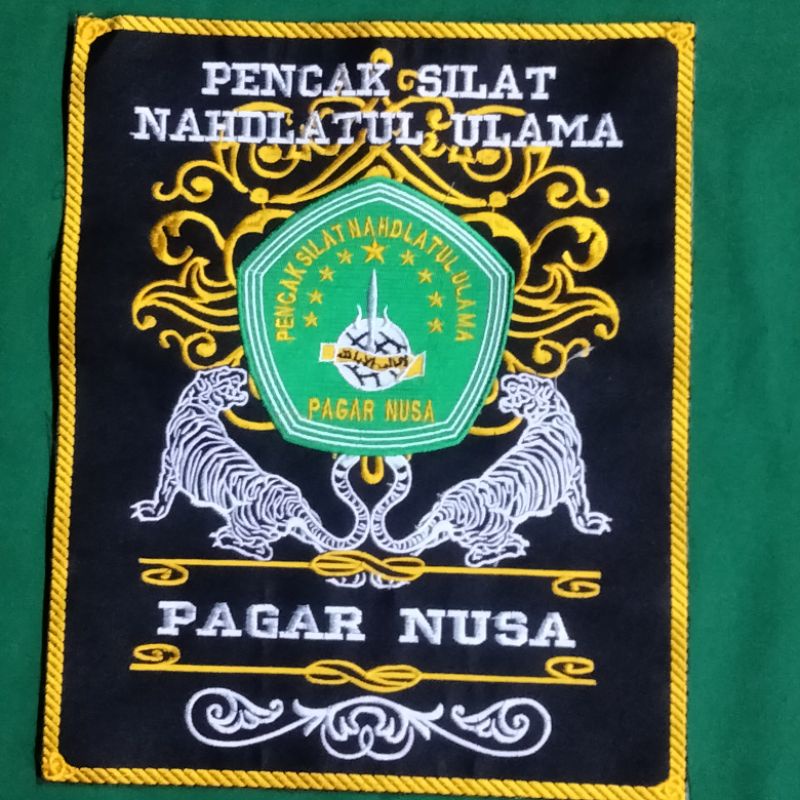 BET PUNGGUNG PAGAR NUSA
