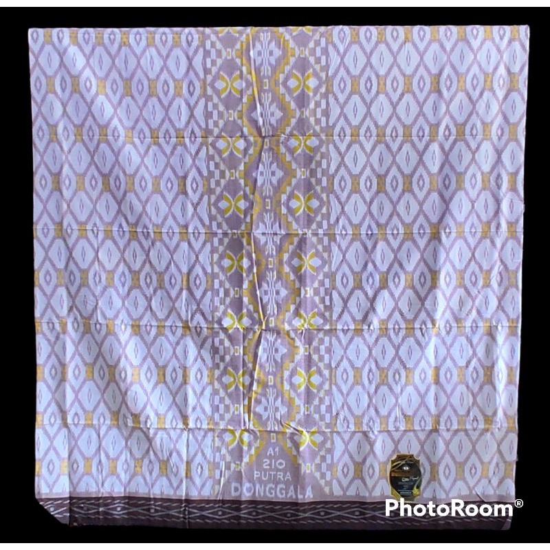 Sarung Donggala Kawung Rayon Ori Halus