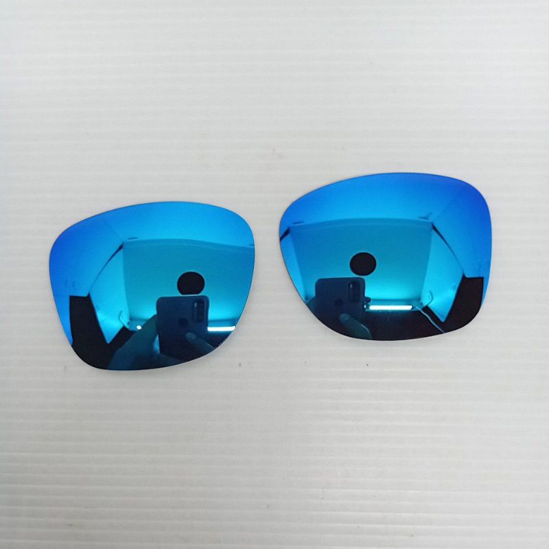 Oakley catalyst ice blue polarized lens