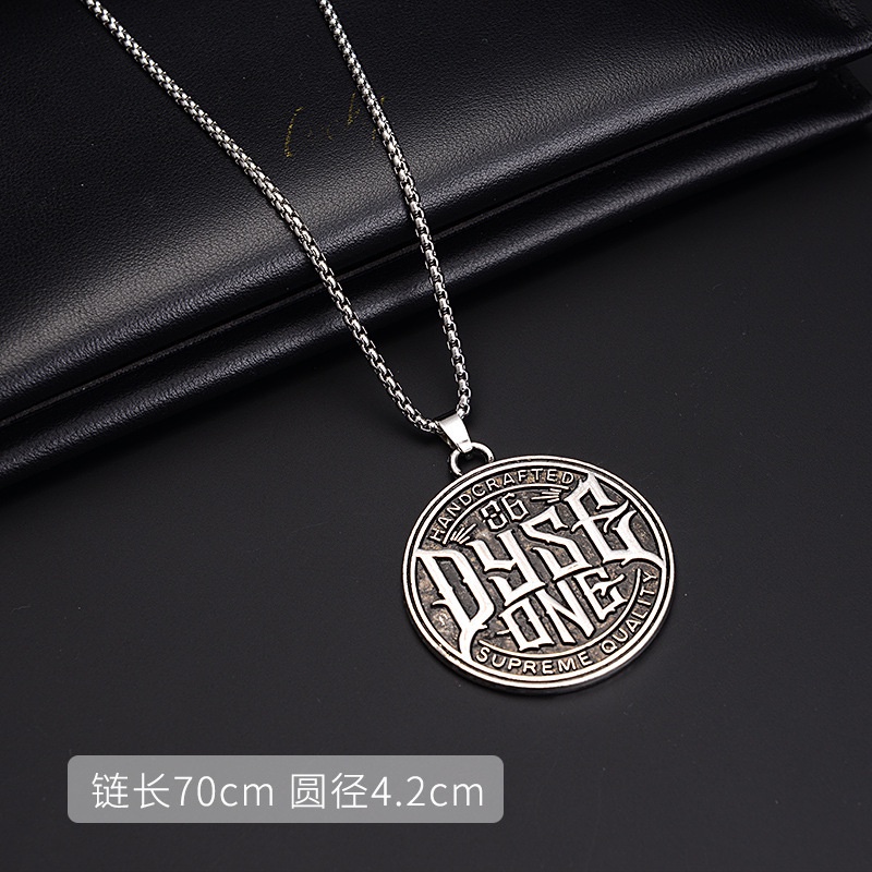 Kalung Rantai Bahan Titanium Gaya Hip Hop Untuk Pria