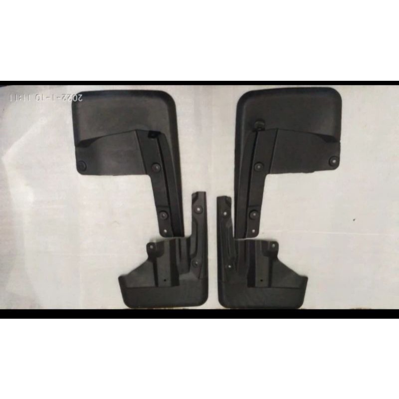 HIACE PREMIO HIACE 2019 2020 2021 2022 MUDGUARD KARPET LUMPUR KARPET RODA