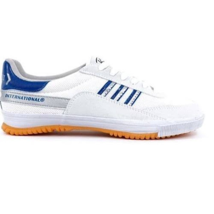 Sepatu Olahraga Kodachi