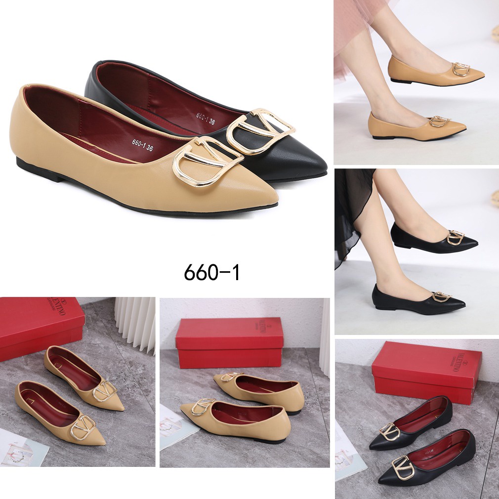 V-Logo Pointed Toe Flat Shoes 660-1