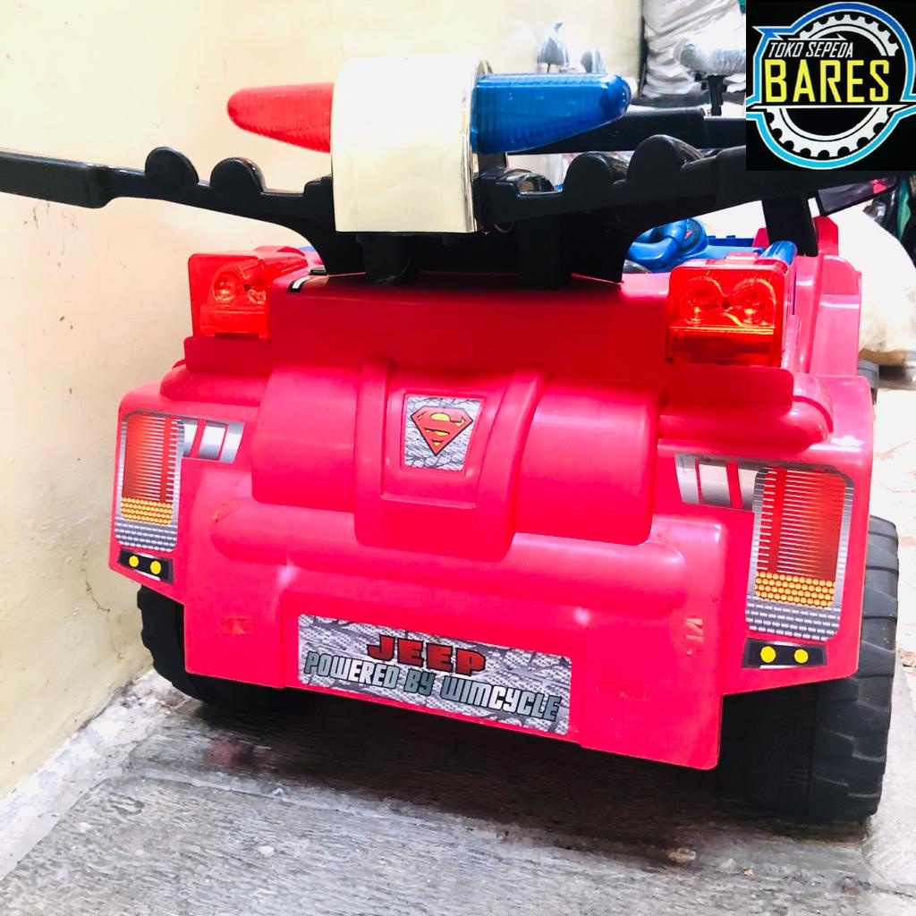 Mainan Anak Mobil Mobilan Mini Jeep Aki Wimcycle HE 250 DC Superman Man of Steel