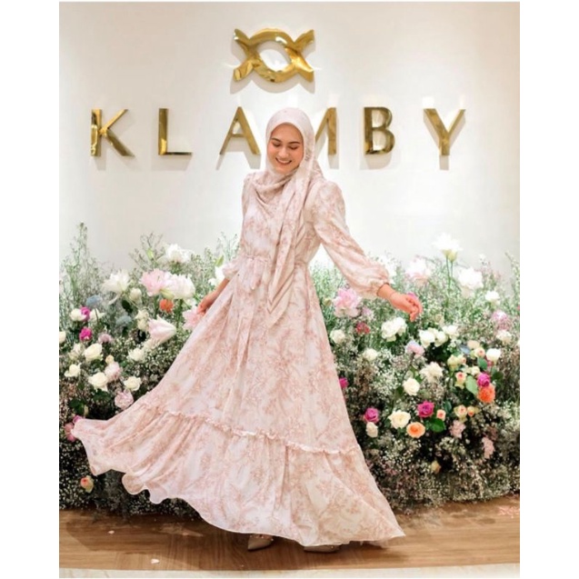RUBY DRESS WEARING KLAMBY FREE HIJAB