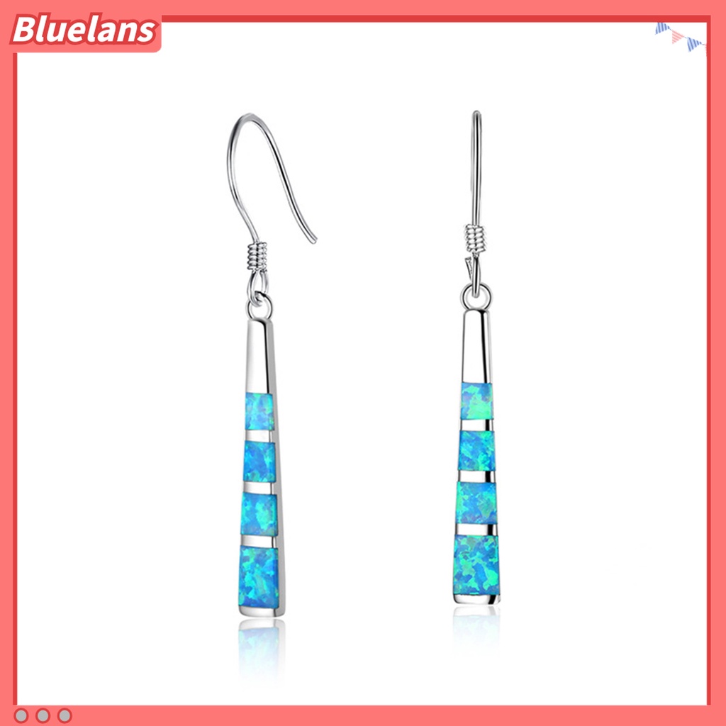 1 Pasang Anting Kait Gantung Wanita Desain Trapesium Hias Batu Imitasi Biru Berkilau Ringan Untuk Kencan